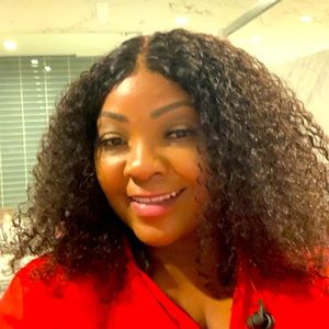 Meet your Posher, Sabrina